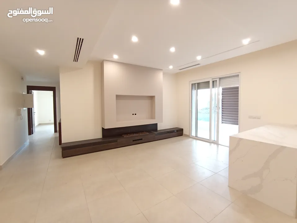 شقة غير مفروشة للإيجار 205م2 ( Property 19161 )-174847865