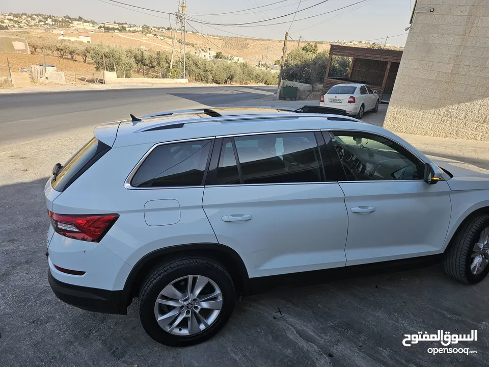 سكودا كودياك 2018 بالرخصة ماتور 2000 ديزل 190حصان