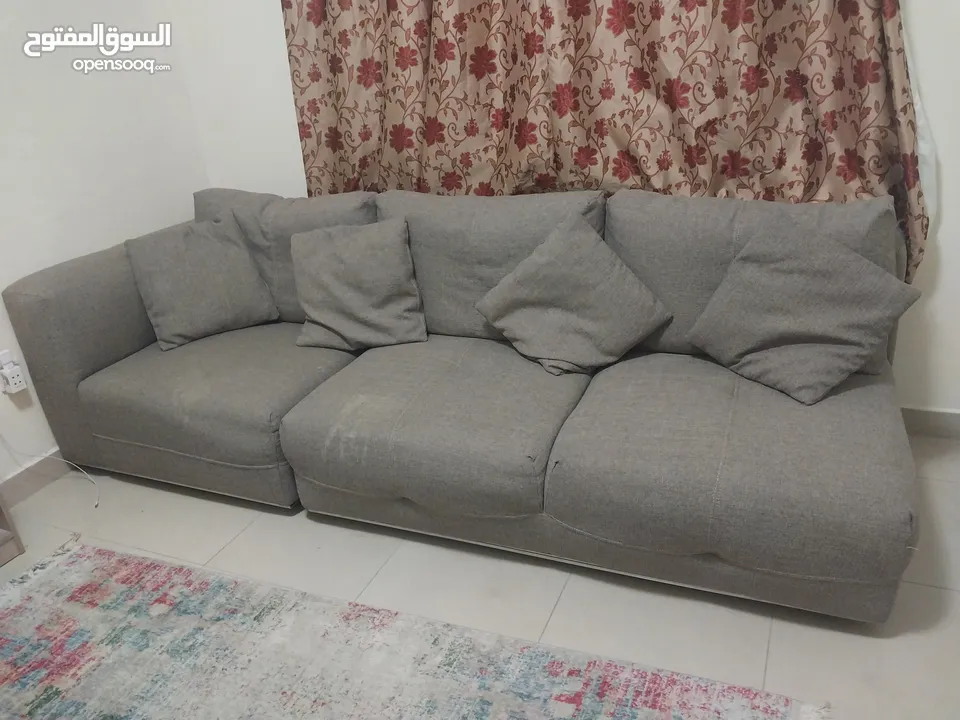 3 seats sofa