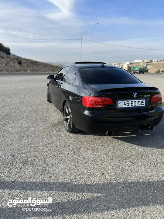 BMW E92 -325i