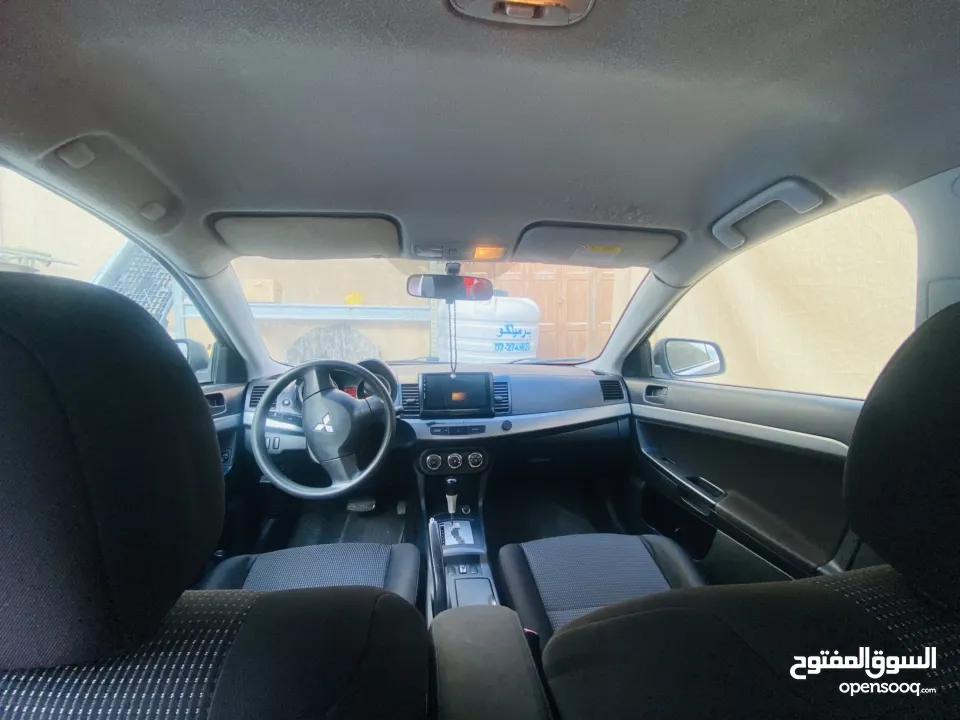 ميتسوبيشي لانسر 2011