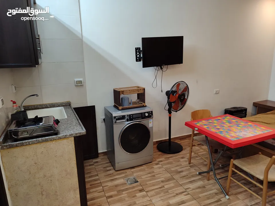 ستوديو طالب طب او دكتور