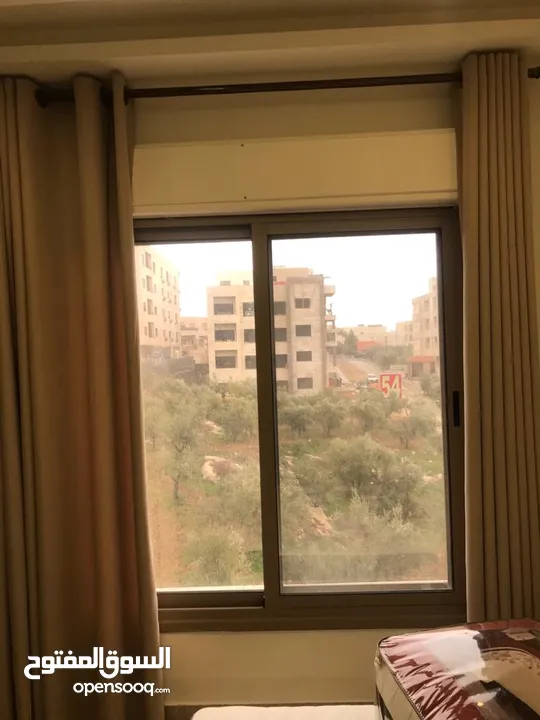 شقة راقية مفروشة للإيجار مقابل البوابة الشمالية - Modern furnished apartment for rent
