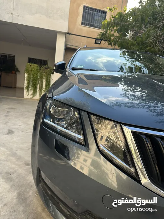 سكودا اوكتافيا 2021 رخصة 2020 عداد 150 يد اولى