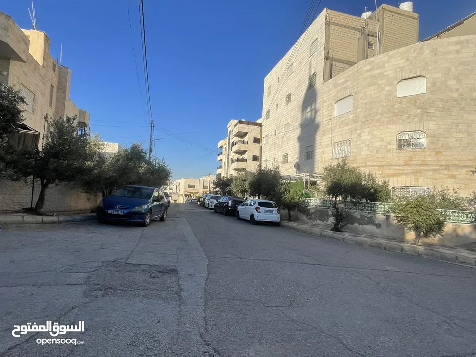 ارض للبيع من المالك مباشرة بموقع متميز في منطقة الجويدة