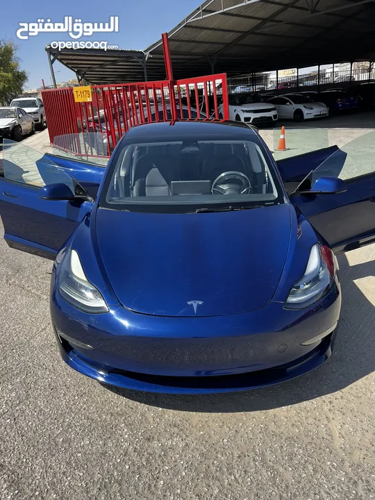 Tesla Model 3 2023 Standard plus