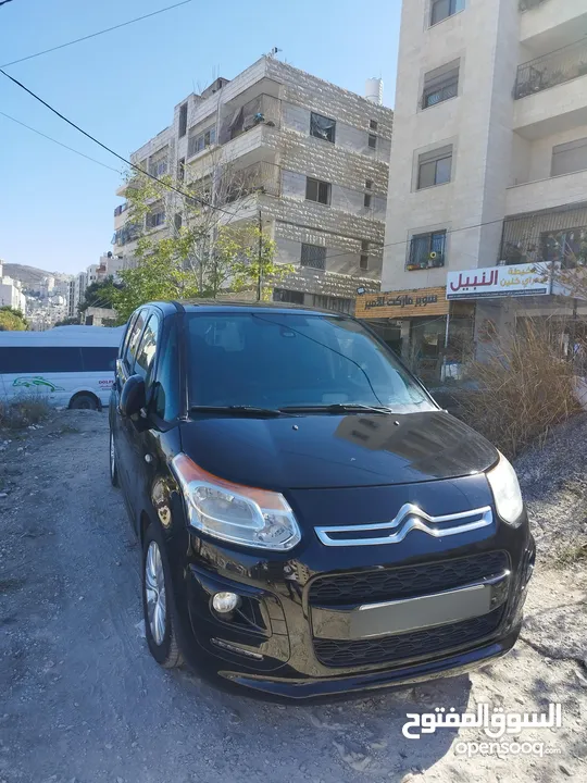 ستروين c3 بيكاسا