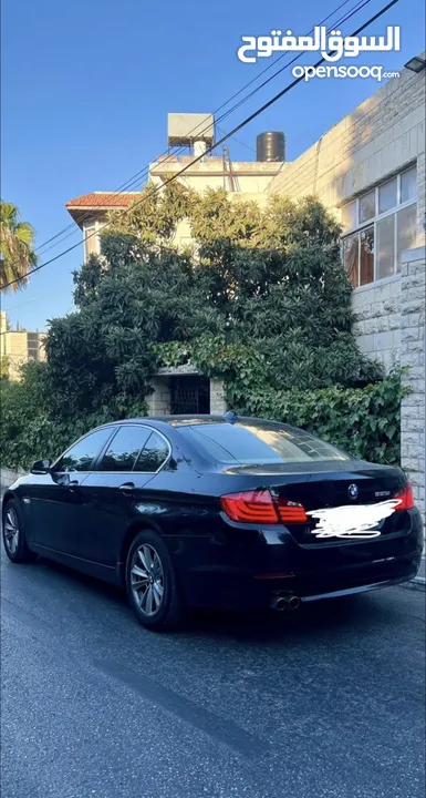 BMW 523i 2011