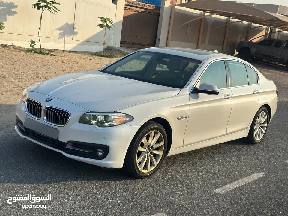 BMW 520i  2.0L TURBO GCC SPEC SINGLE OWNER WITH 2 ORIGNAL KEYS