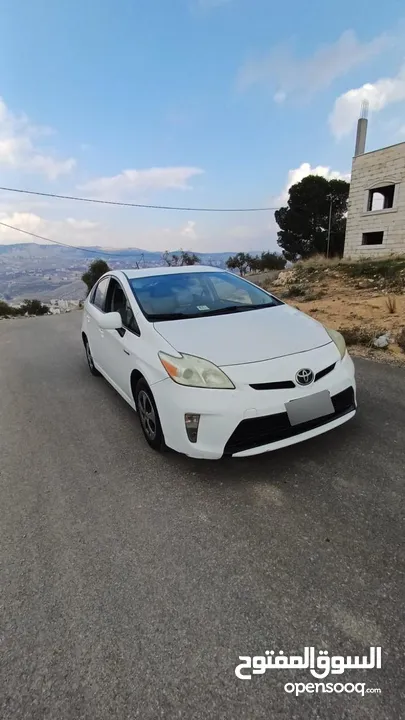 تيوتا بريوس 2012 كرت ابيض بسعر مميز جدا
