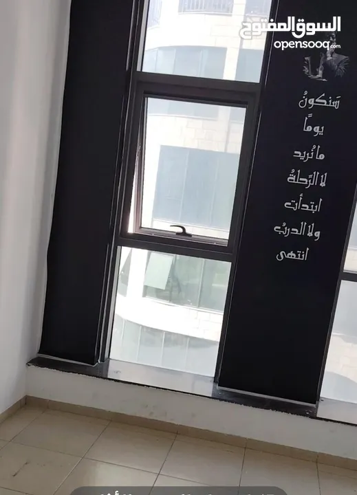 مكتب مطل وكاشف وسط البلد  منطقه حيويه جاهز للتسليم