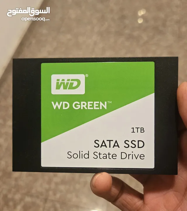 Western Digital 1TB SSD Green with Games installed