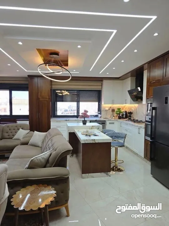 شقه مفروشه مميزه للايجار في البيره قرب شار ع القدس