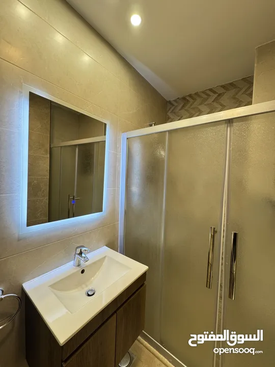 شقة مفروشة للإيجار في عبدون  ( Property 40438 )-175080990