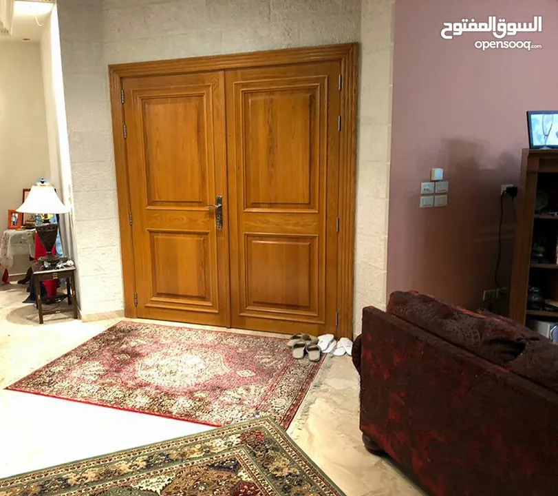 فيلا مستقلة للإيجار مفروشة بالكامل مكونه من 5 نوم