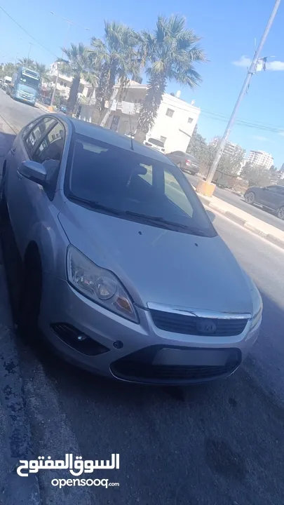 سيارة فورد للبيع