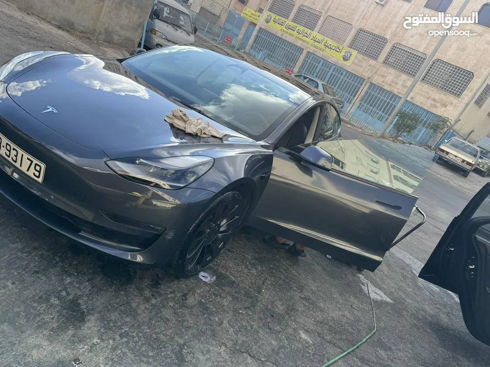 تسلا موديل 3 2023 بيرفورمنس