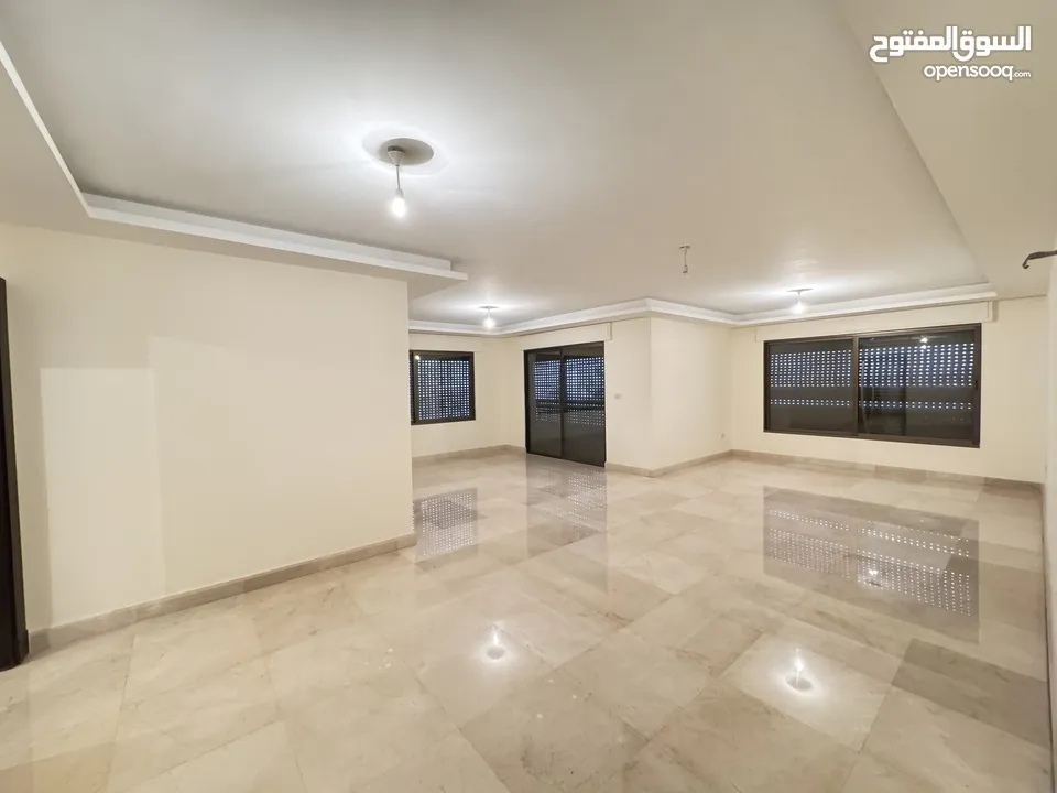 شقة غير مفروشة للايجار في الدوار الرابع ( Property 37912 )-175064101