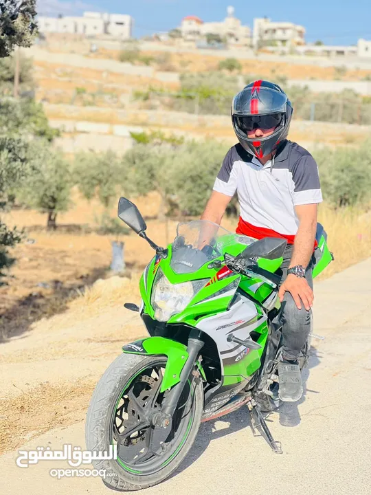 Kawasaki ninja 2017 250شطب مع وراقو  رقم