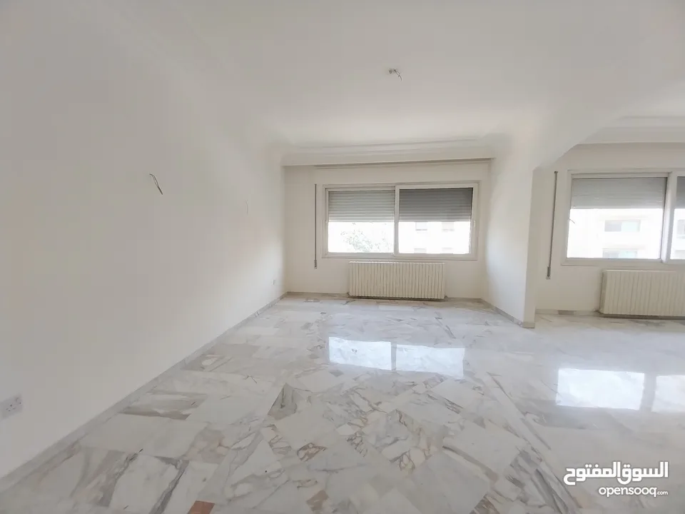 شقة للايجار في عبدون  ( Property 33776 )-175106972