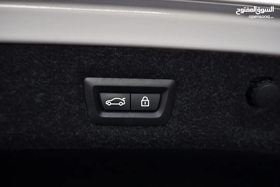 بي ام دبليو الفئة الخامسة بلج ان هايبرد 2019 BMW 530e Plug In Hybrid