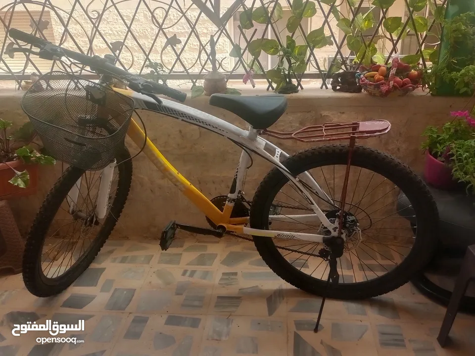 دراجه هوائيه نوع ترايوبلاد  .. مميزه كبيره تناسب الاعمار والاحجام الكبيره والاشخاص  طوال القامه .  د