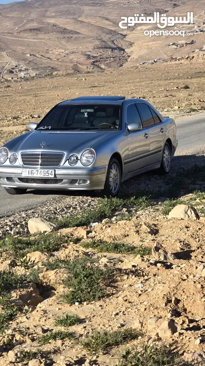 Mercedes Benz E-200/2001