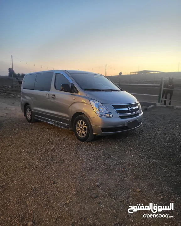باص توصيل 7 ركاب رحلات  استقبال من المطار #المطار جسر الشيخ حسين ،. Mini van recei