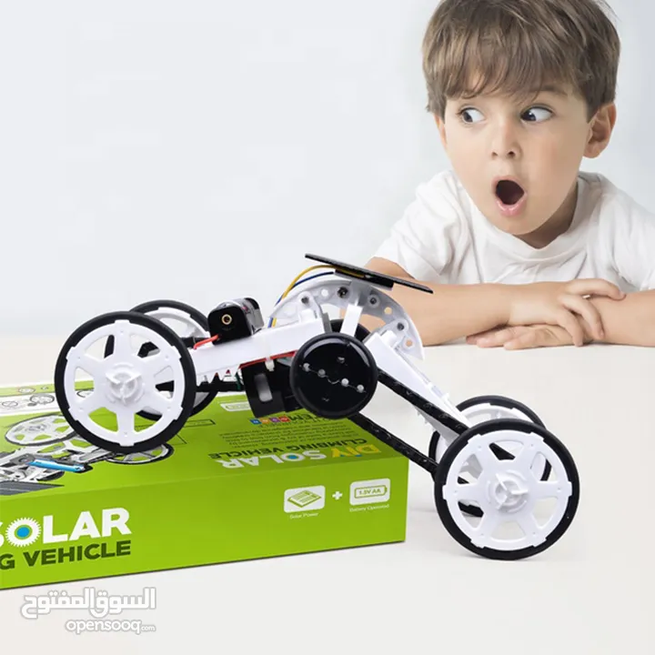 DIY Climbing Solar Powered Car For Building Toys