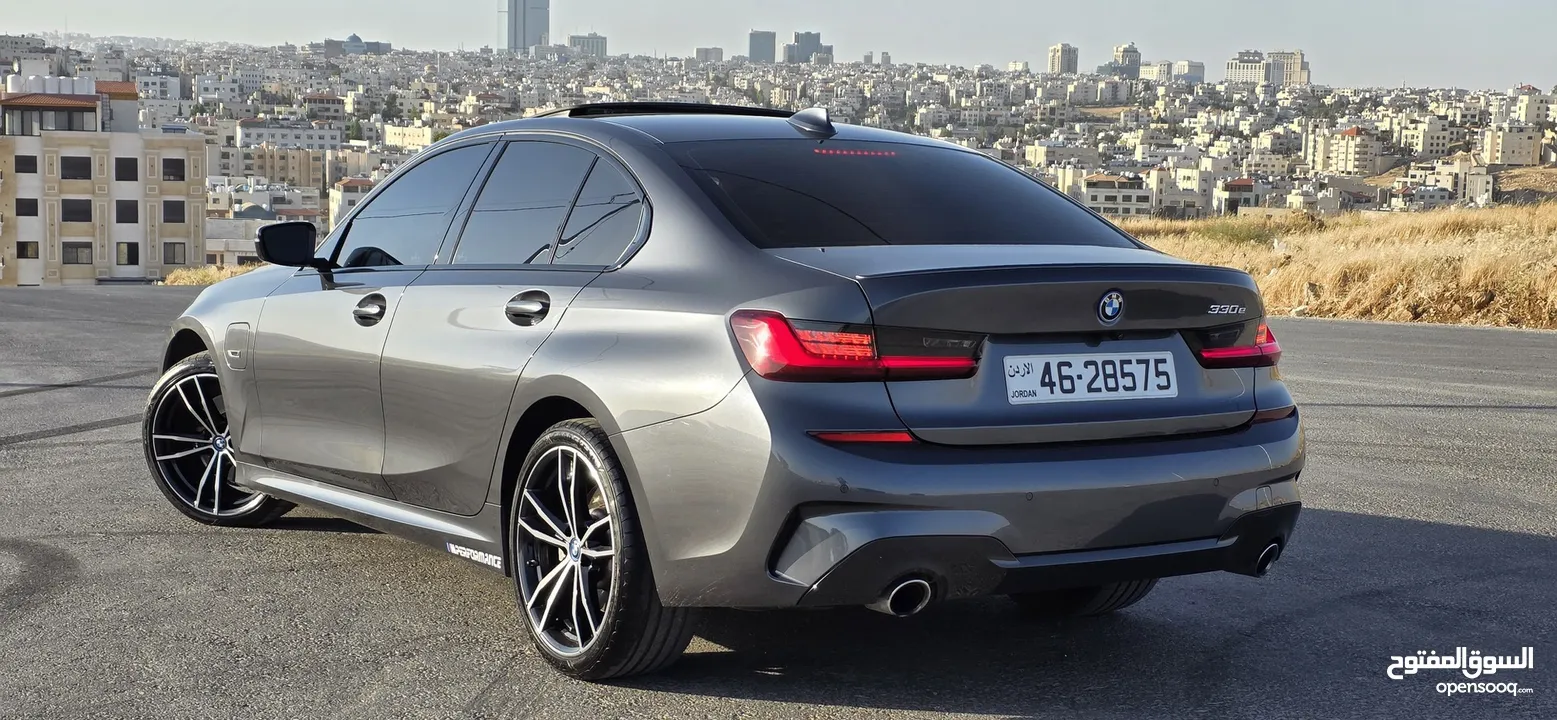 BMW G20 2022  BMW 330e فحص كامل _  فل كامل _ جمرك جديد _ ترخيص سنة كاملة _ ولا اي ملاحظة نهائيا