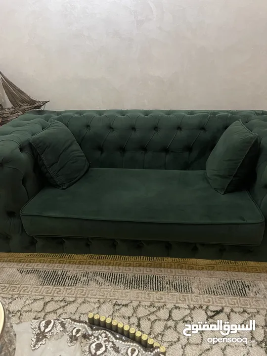 طقم كنب ثلاثية وثنائية