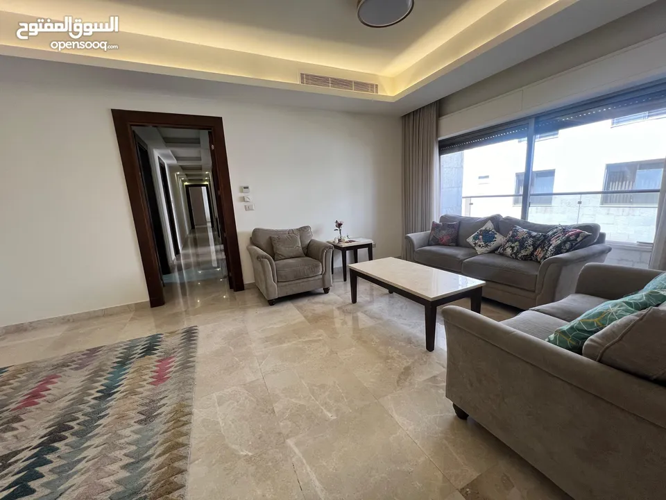 شقة مفروشة للايجار اربع غرف نوم في عبدون