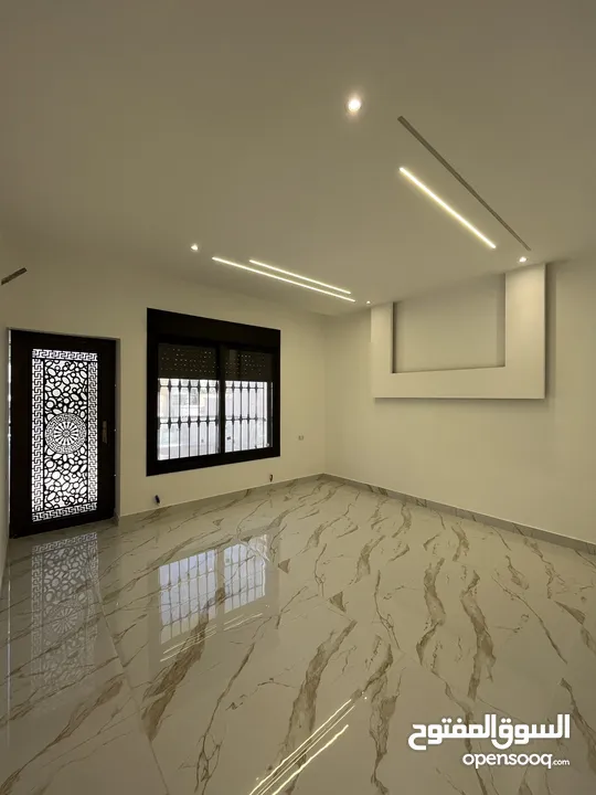 شقة للبيع في عمان طبربور طابق ثاني