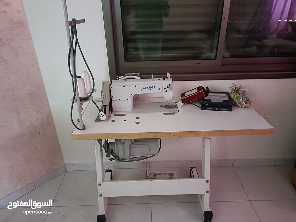 ماكنه خياطه