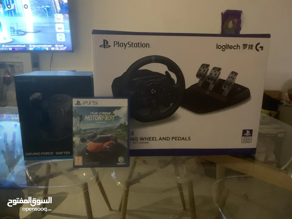 Logitech g923 جديد مستعمل مره واحده فقط بالكراتين السعر غير قابل للتفاوض