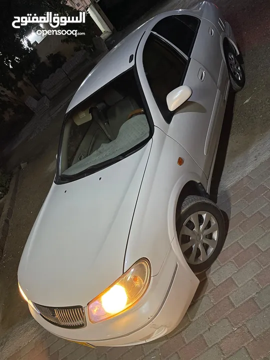 Nissan Sunny 2008