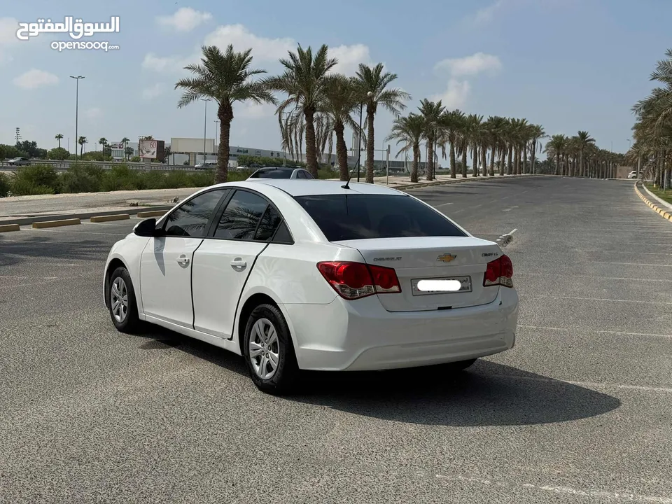 Chevrolet Cruze LS 2014 (White)