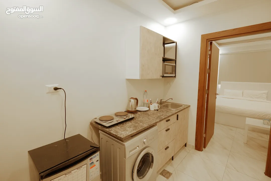 أجنحه سكنيه مفروشه بنظام فندقي وخدمات عاليه وموقع مميز