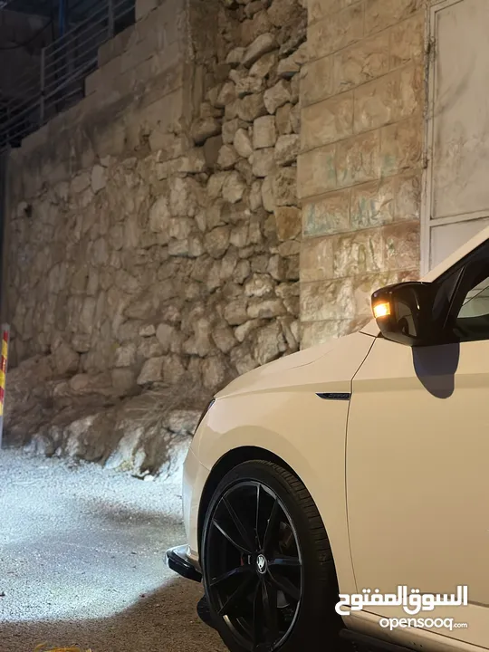 للبيع بدفعه 20 وشكات داخل بيت لحم او البدل سكودا فابيا 2015 بويه شركه