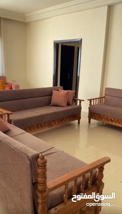 (طقم سجلونات مستعمل استعمال بسيط لمدة اسبوع واحد فقط للبيع  ب 200)