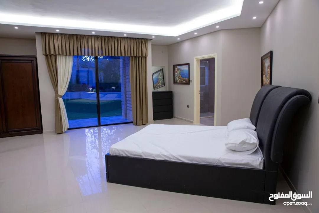 شقة مفروشة فاخرة بتصميم عصري اعلان رقم (L100)