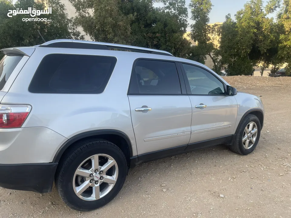 سيارة GMC اكاديا 2009 KM:270k