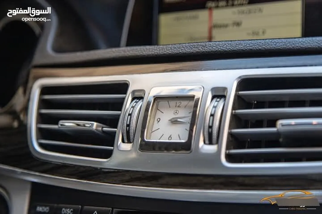 Mercedes E200 Avantgarde Amg kit 2015  السيارة وارد و بحالة الوكالة