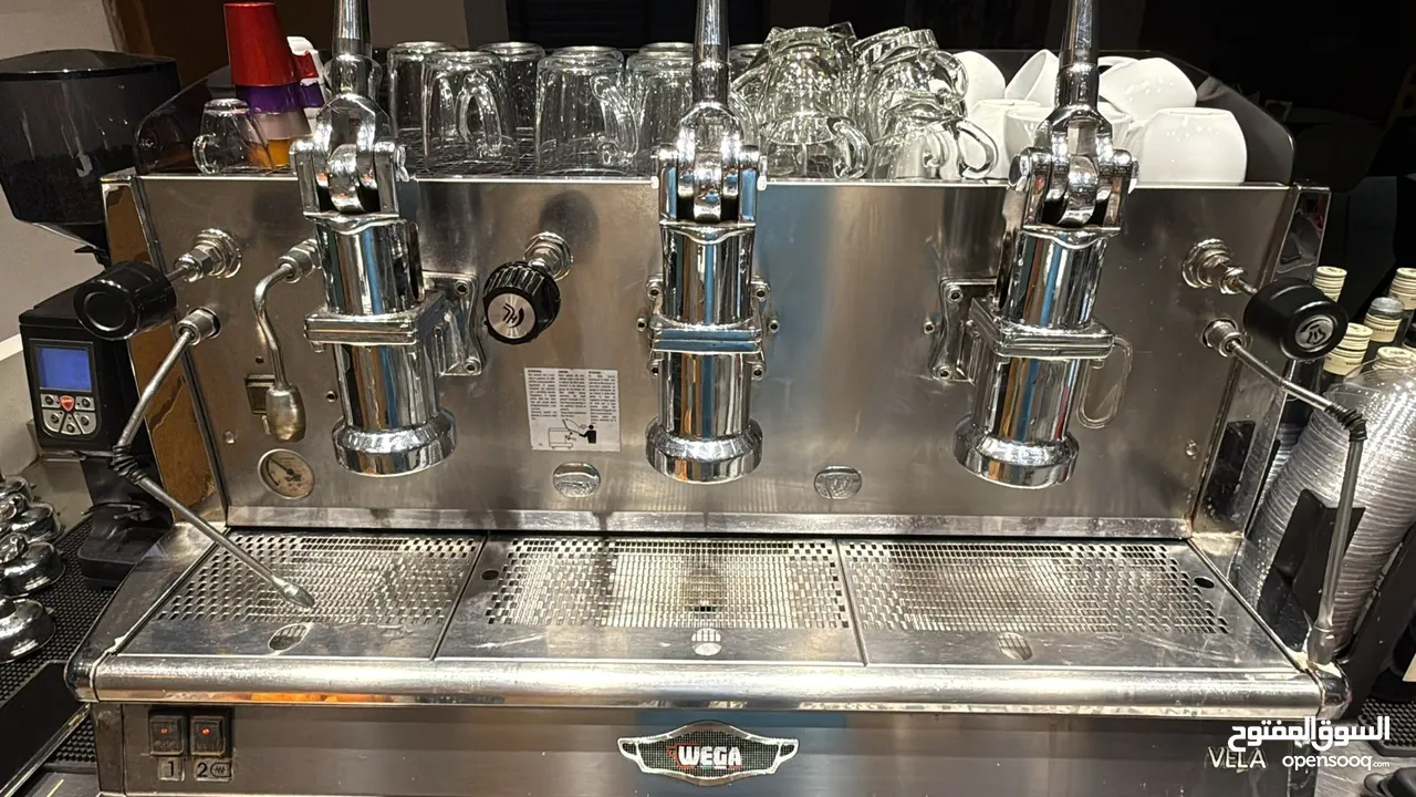 ماكينة اسبرسو ثلاث رؤوس wega
