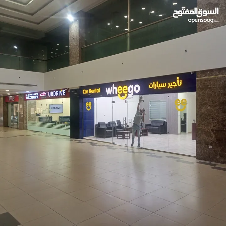 خطاط الحارثي تفصيل وتركيب كافة اللوحات الإعلانية سعر المتر 28دينار
