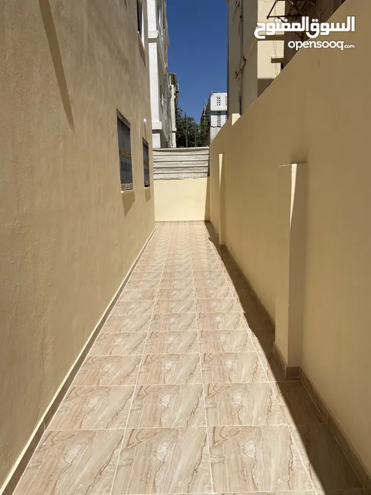 شقق فاخرة للبيع بسعر مغري جداً جداً جداً