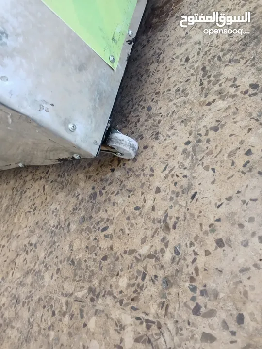 عربية ذره ومشروبات ساخنه جديده لم تستعمل نهائيا للبيع