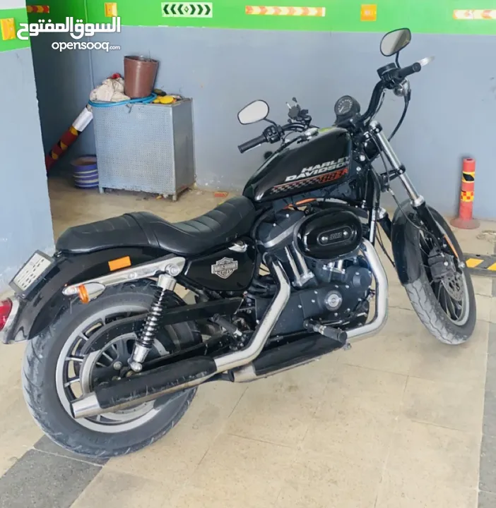 هارلي  Sportster XL883R