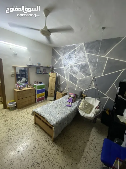 عمارة للبيع في وادي الحجر