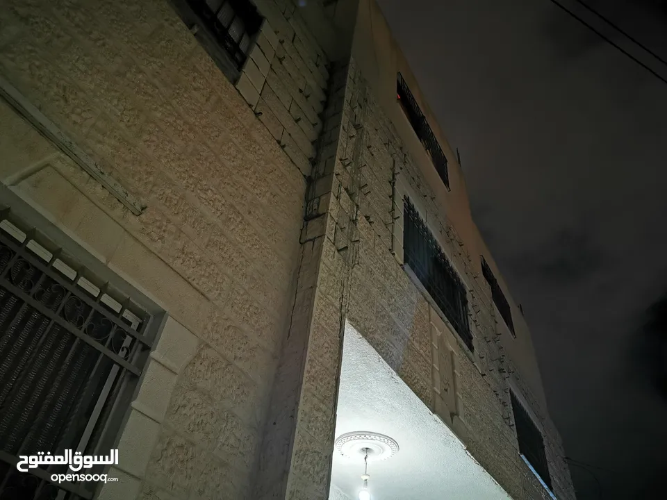 عماره للبيع في ضاحية مكه الزرقاء